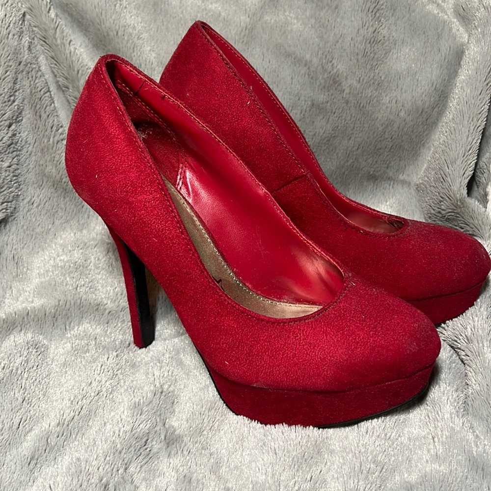 Hot red suede pumps! Excellent condition worn to one formal event.